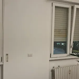 Shining House In Apartamento