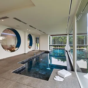 loft-con-piscina-e-utilizzo-esclusivo-spa-privata-a-carobais-7.it-lombardy.com/